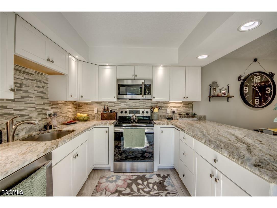 5213 Cedarbend Drive #4 Fort Myers FL 33919 2026027460 image16