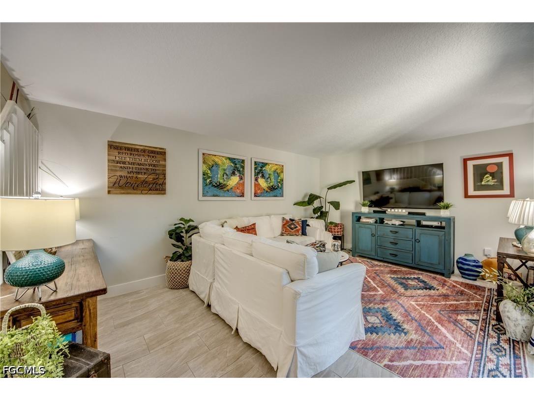 5213 Cedarbend Drive #4 Fort Myers FL 33919 2026027460 image8