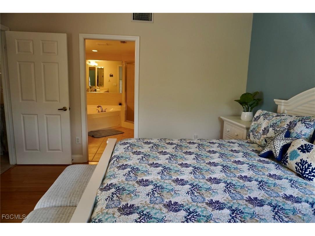 5214 Chiquita Boulevard S #101B Cape Coral FL 33914 2025015596 image18