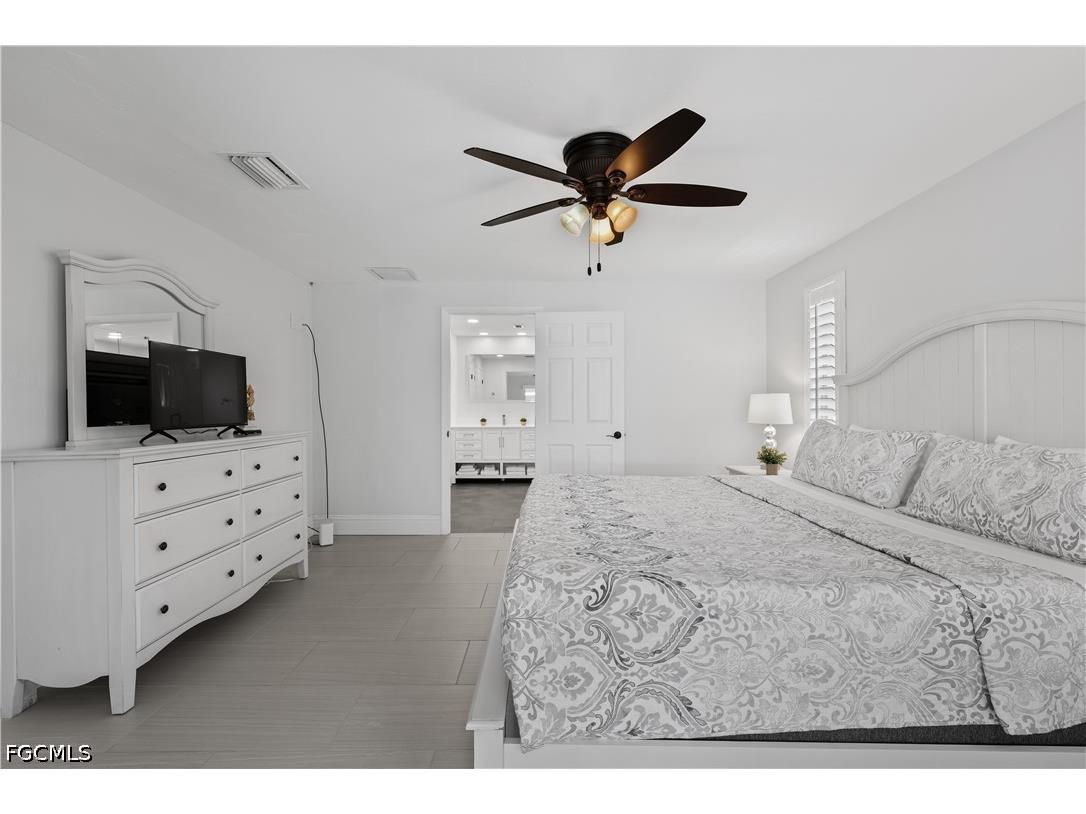 5215 Pelican Boulevard Cape Coral FL 33914 2026023410 image26