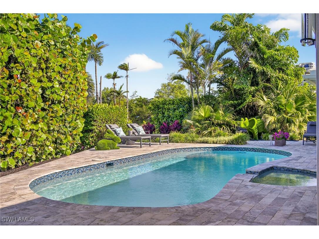 5215 Seashell Avenue Naples FL 34103 225063659 image12