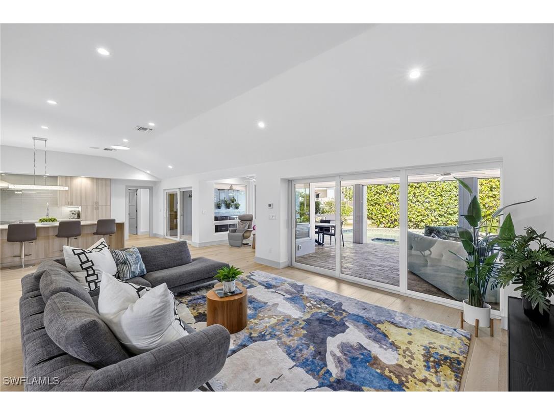 5215 Seashell Avenue Naples FL 34103 225063659 image15