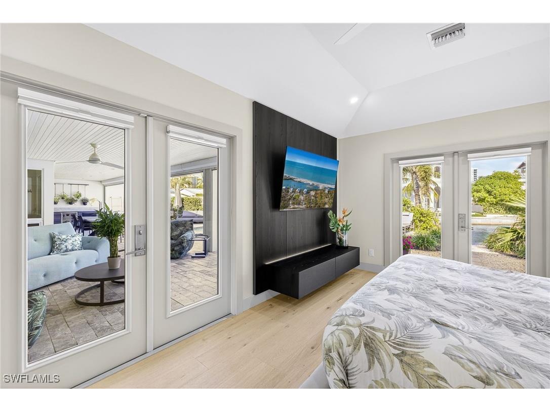 5215 Seashell Avenue Naples FL 34103 225063659 image31