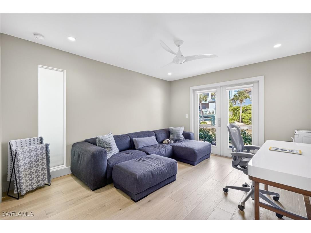 5215 Seashell Avenue Naples FL 34103 225063659 image36