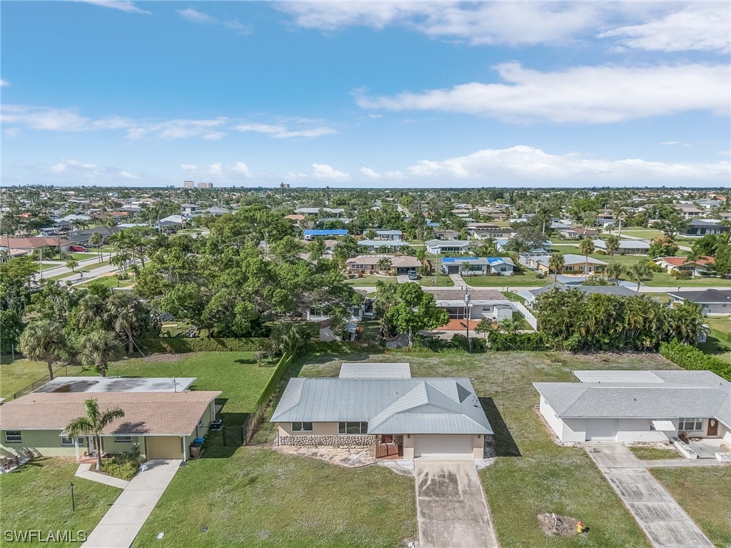 5216 Calusa Court Cape Coral FL 33904 223086776 image1