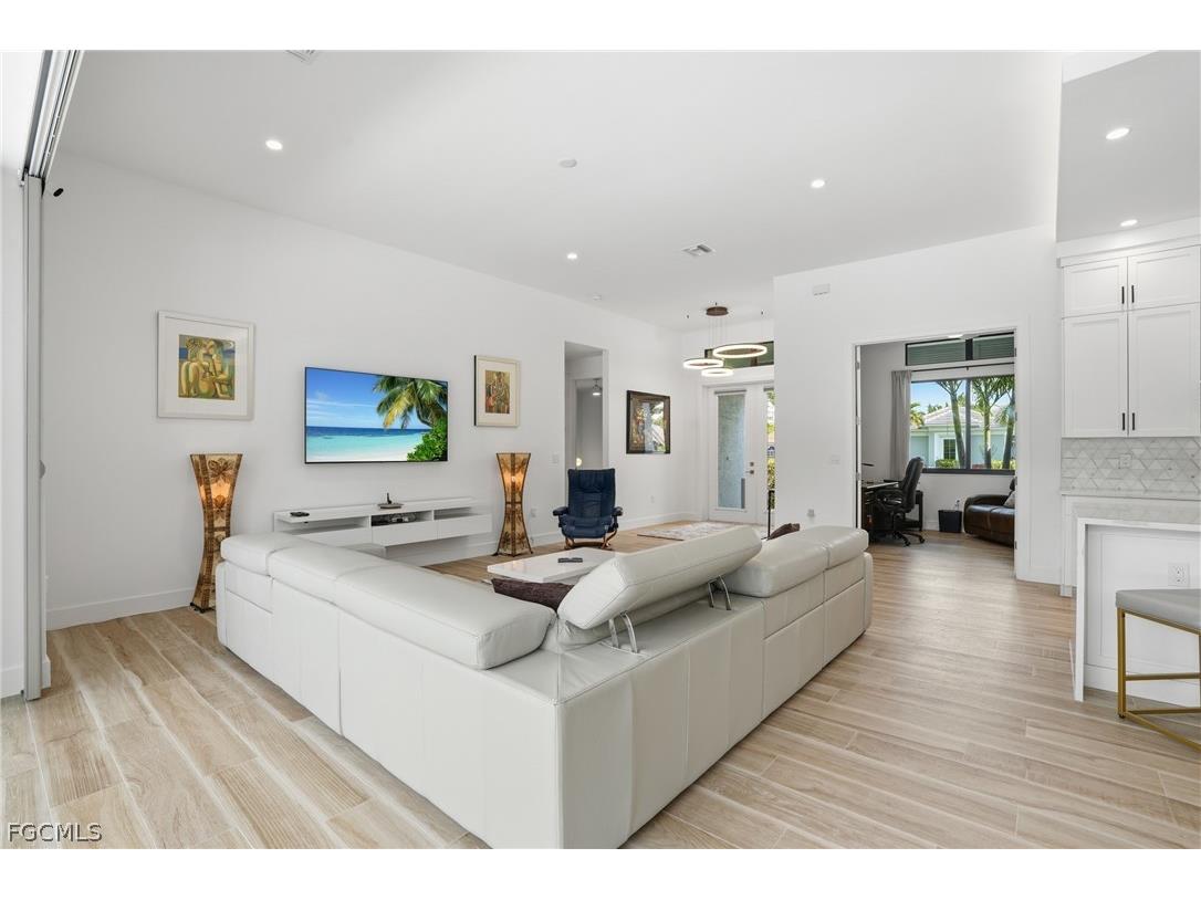 5216 SW 27th Place Cape Coral FL 33914 2026010859 image11