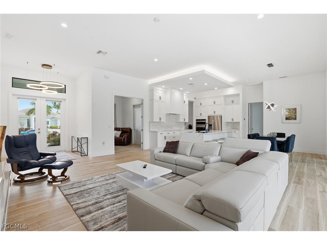 5216 SW 27th Place Cape Coral FL 33914 2026010859 image8