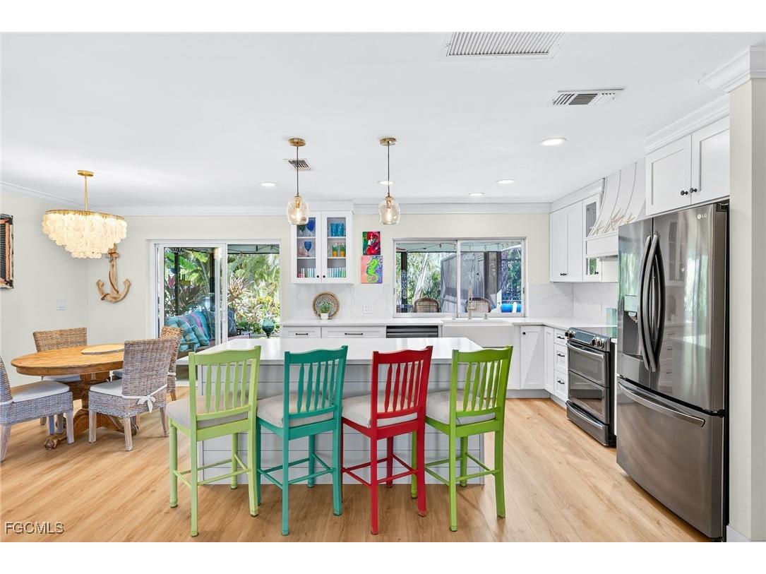 5217 Elm Court Cape Coral FL 33904 2025021540 image11