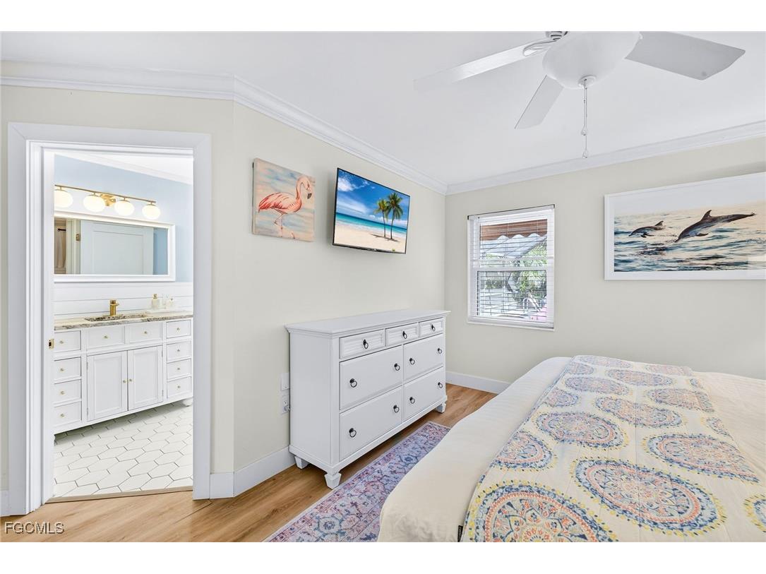 5217 Elm Court Cape Coral FL 33904 2025021540 image17