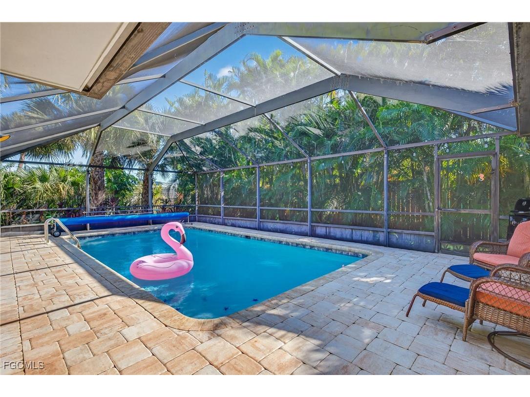 5217 Elm Court Cape Coral FL 33904 2025021540 image25