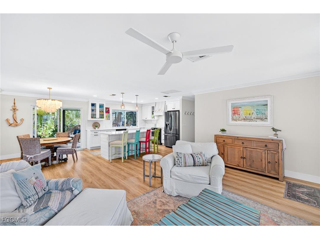 5217 Elm Court Cape Coral FL 33904 2025021540 image8