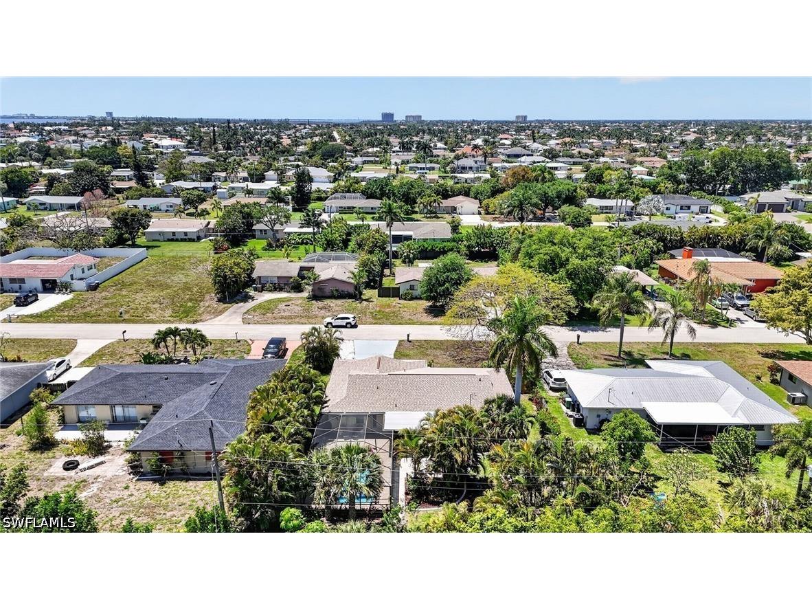 5217 Elm Court Cape Coral FL 33904 226015738 image32