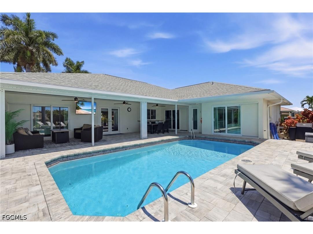5218 Stratford Court Cape Coral FL 33904 2026019778 image2