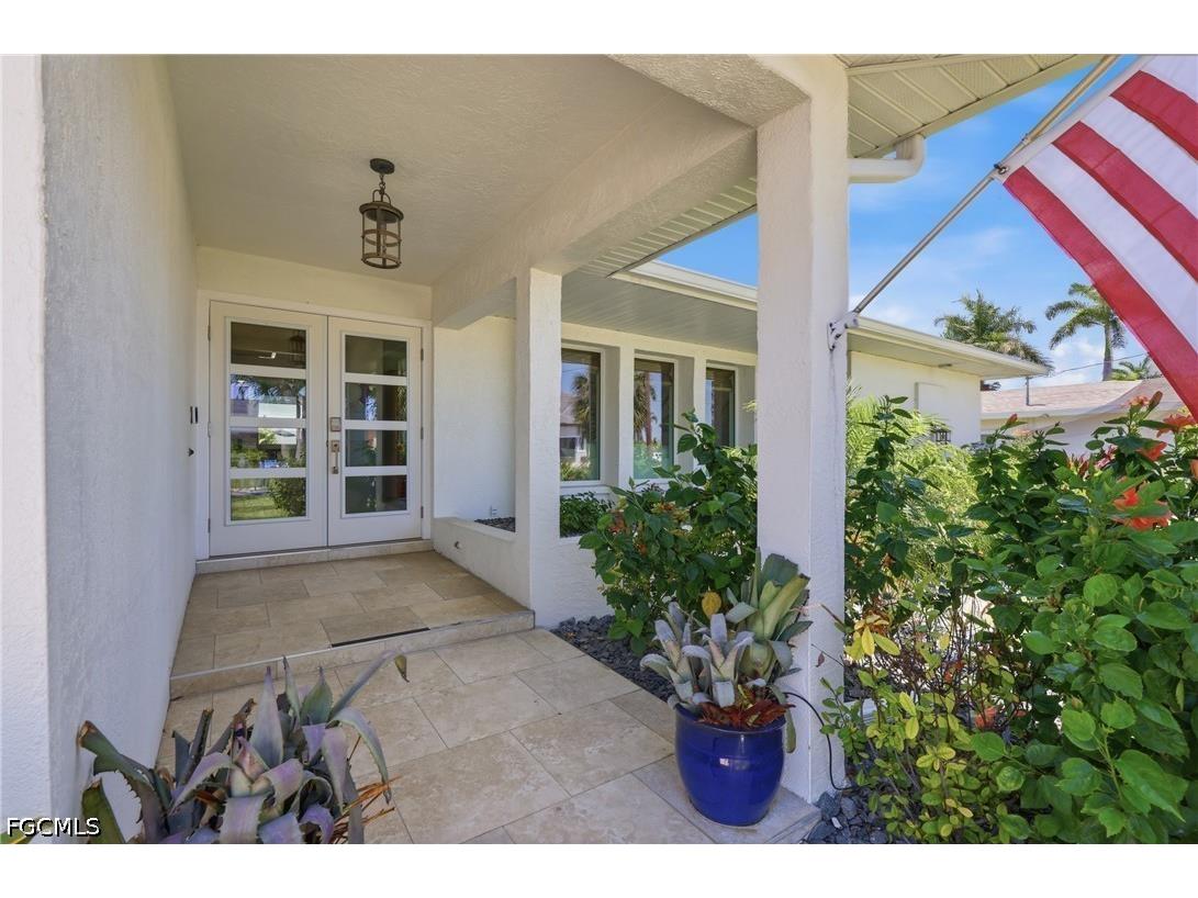 5218 Stratford Court Cape Coral FL 33904 2026019778 image7