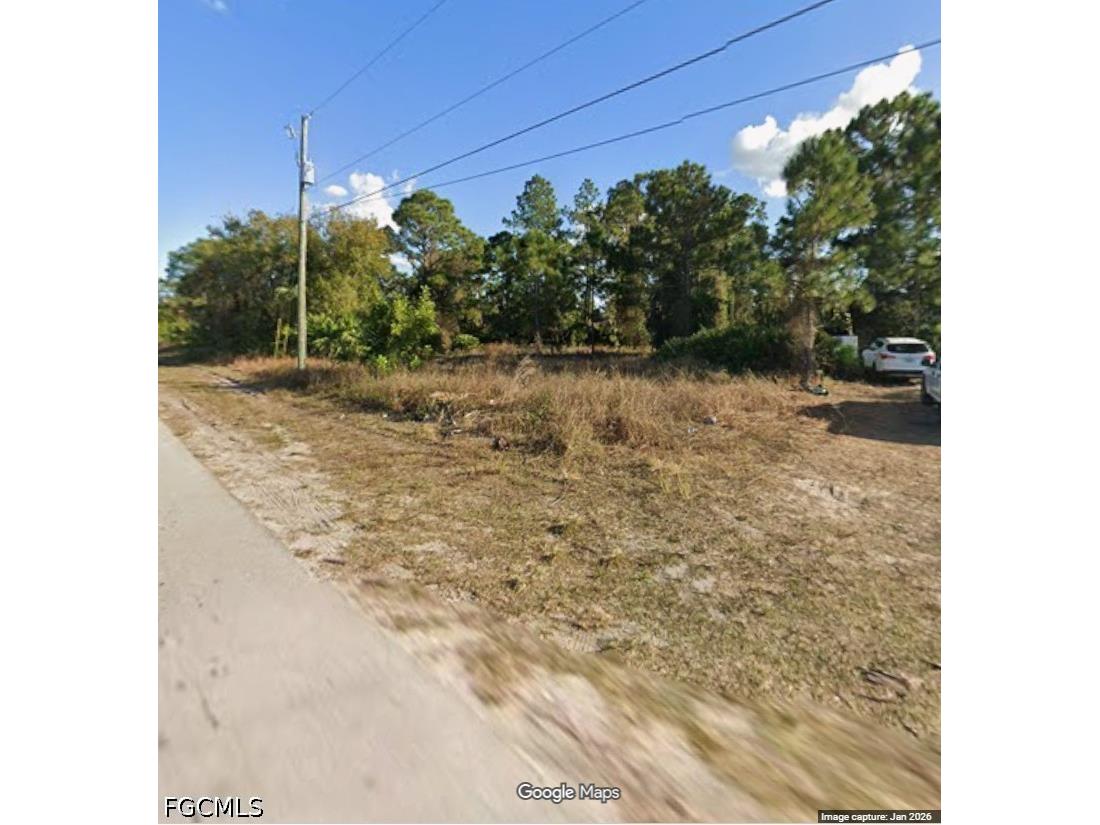 5219 5th Street W Lehigh Acres FL 33971 2026025387 image1