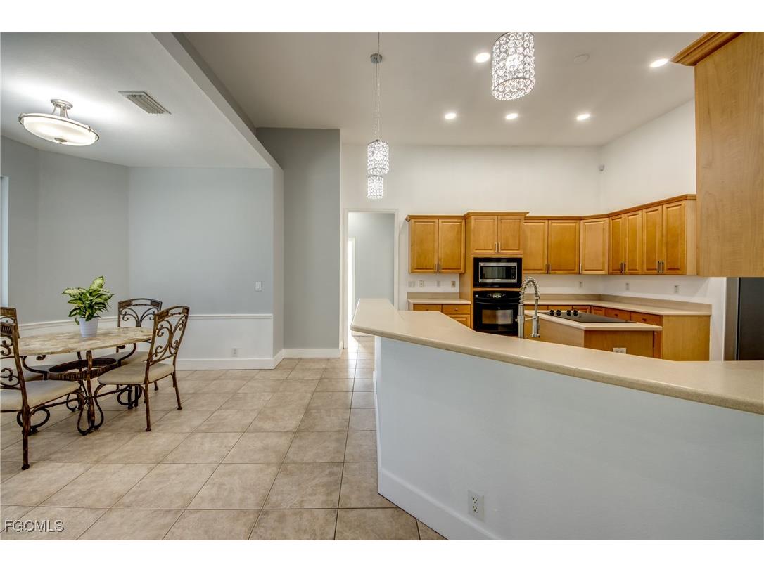 5219 SW 11th Place Cape Coral FL 33914 2025026156 image13