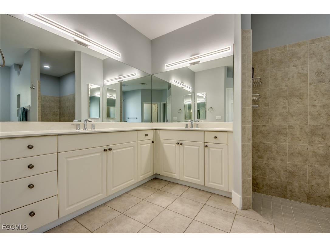 5219 SW 11th Place Cape Coral FL 33914 2025026156 image21