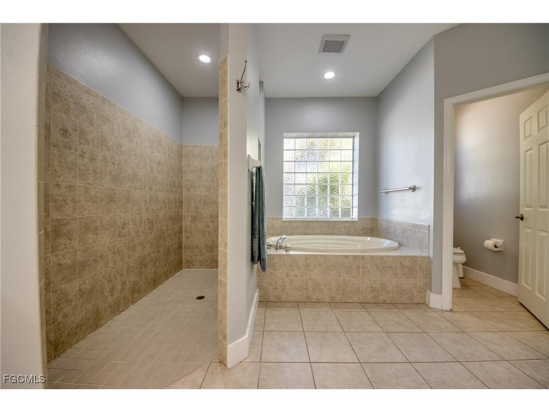 5219 SW 11th Place Cape Coral FL 33914 2025026156 image22