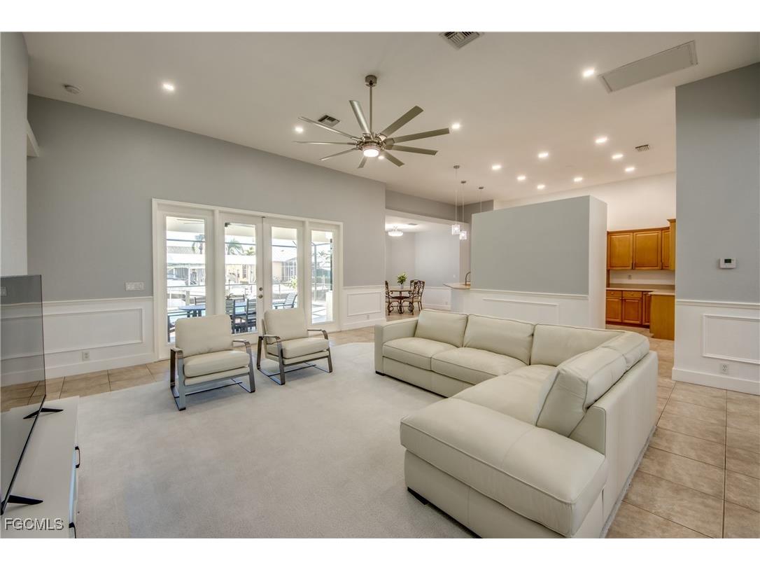 5219 SW 11th Place Cape Coral FL 33914 2025026156 image3