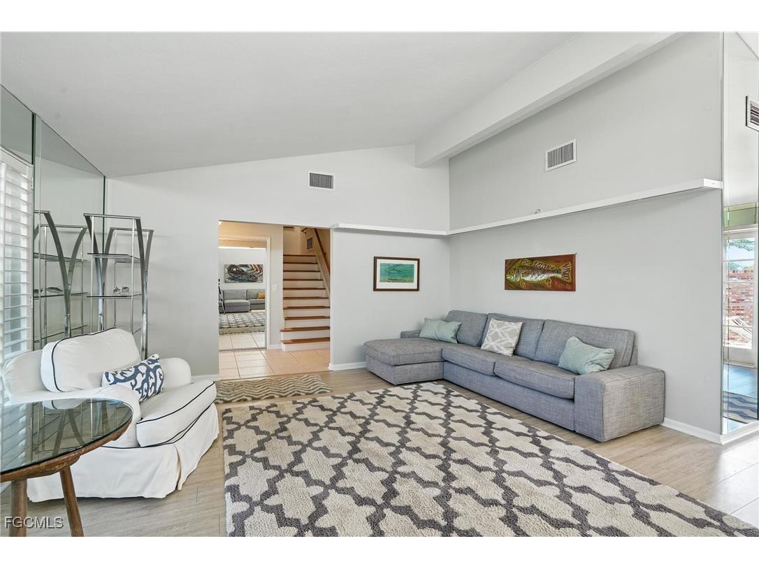 5219 SW 2nd Place Cape Coral FL 33914 2025018317 image10