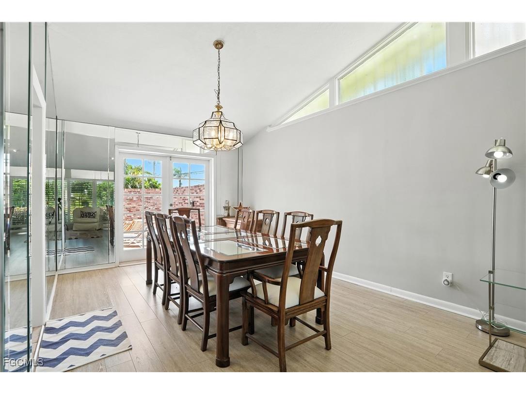 5219 SW 2nd Place Cape Coral FL 33914 2025018317 image12