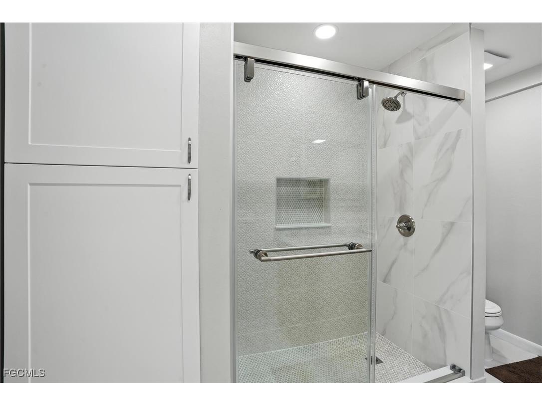 5219 SW 2nd Place Cape Coral FL 33914 2025018317 image19