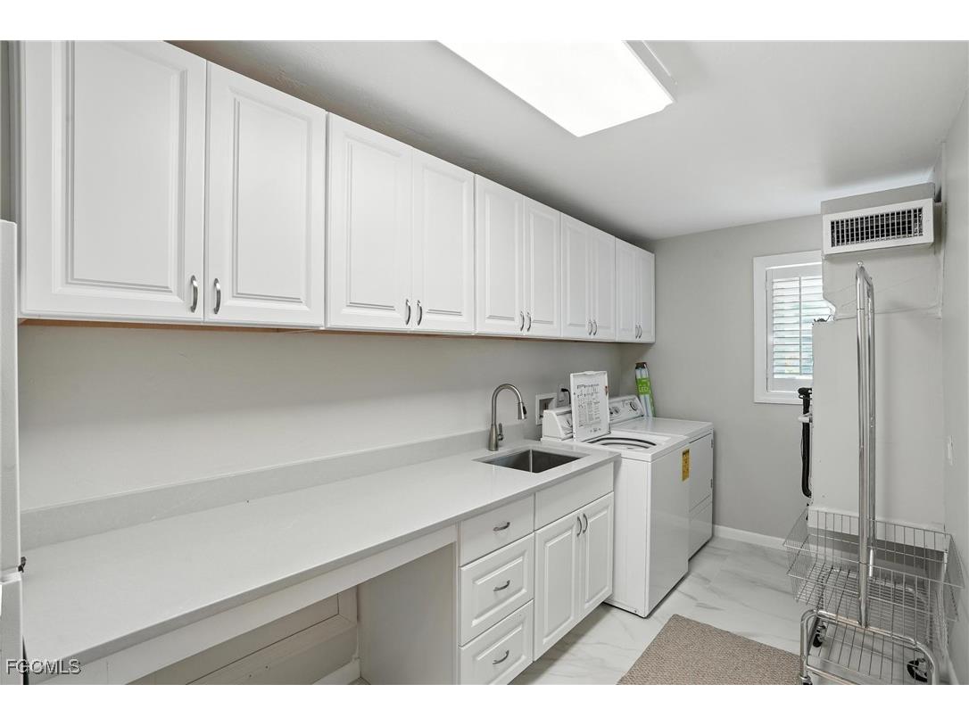 5219 SW 2nd Place Cape Coral FL 33914 2025018317 image22