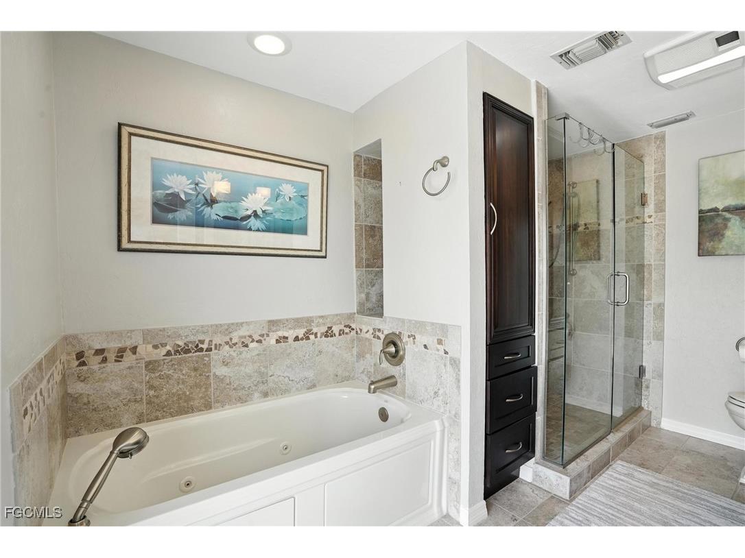 5219 SW 2nd Place Cape Coral FL 33914 2025018317 image31