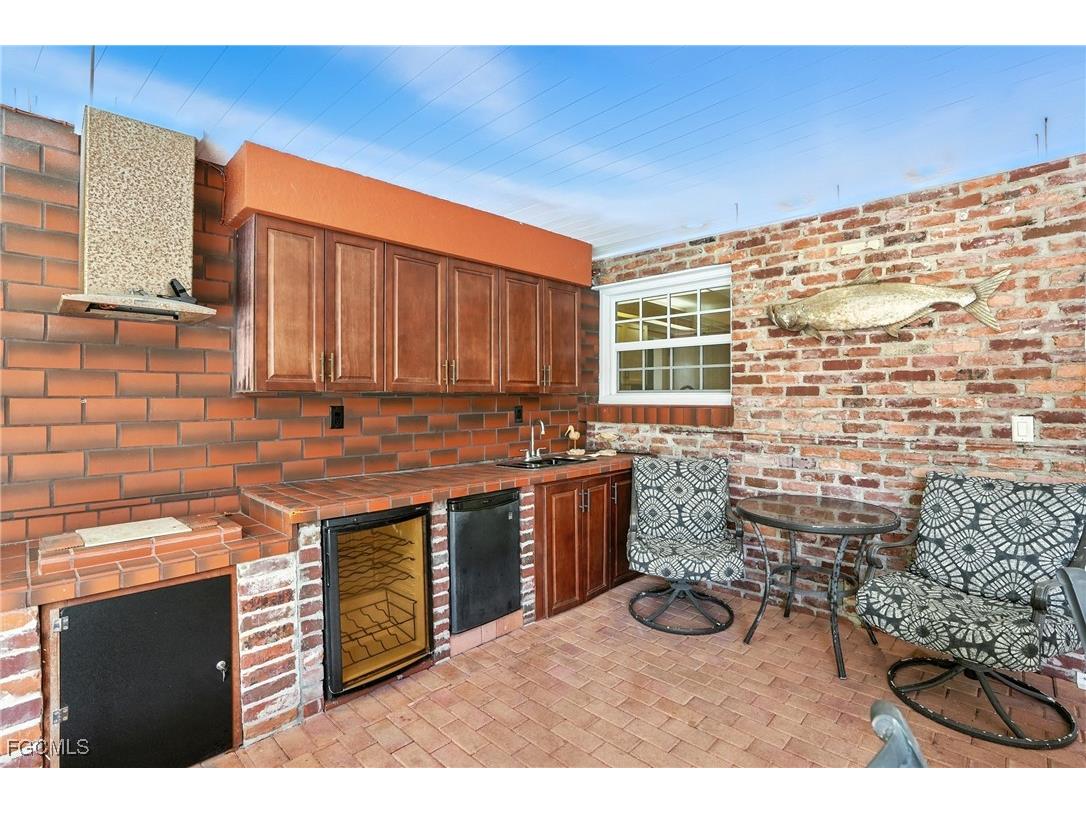 5219 SW 2nd Place Cape Coral FL 33914 2025018317 image35