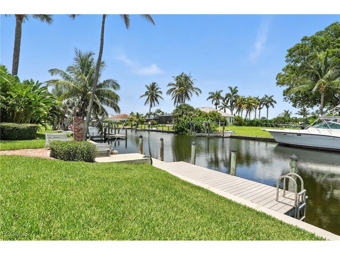 5219 SW 2nd Place Cape Coral FL 33914 2025018317 image44