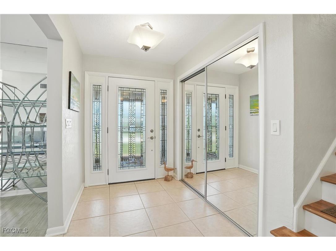 5219 SW 2nd Place Cape Coral FL 33914 2025018317 image8