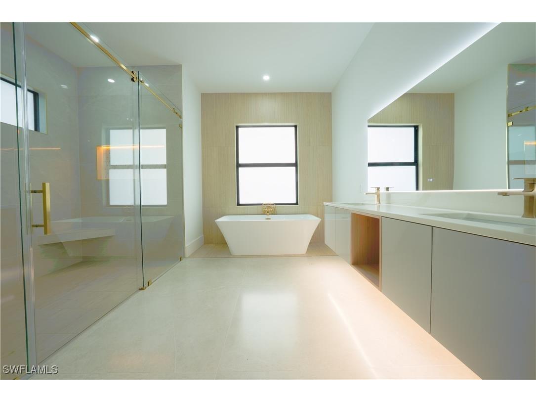 522 17th Street SW Naples FL 34117 225066790 image23