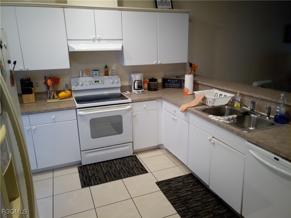 522/524 NE 24th Place Cape Coral FL 33909 2025012337 image13