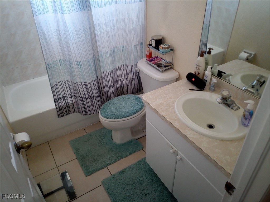 522/524 NE 24th Place Cape Coral FL 33909 2025012337 image14