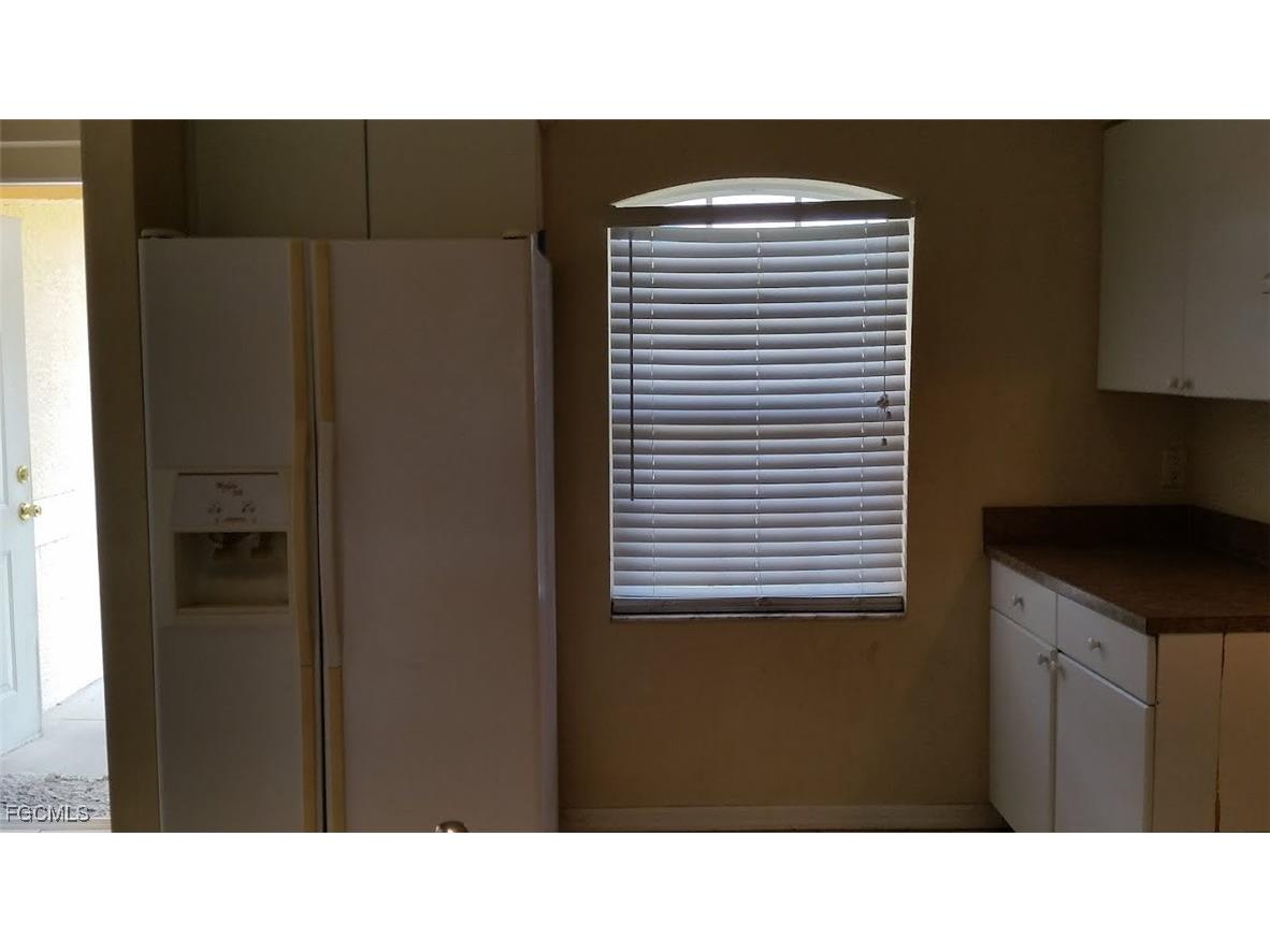 522/524 NE 24th Place Cape Coral FL 33909 2025012337 image5