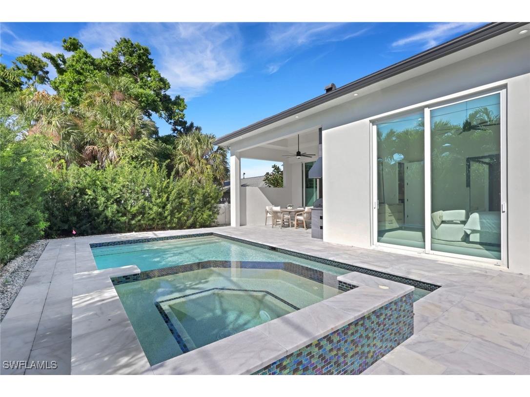 522 98th Avenue N Naples FL 34108 226000292 image34