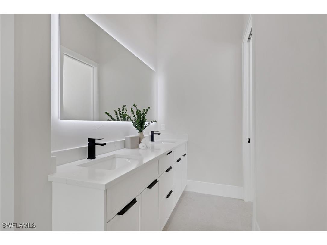 522 98th Avenue N Naples FL 34108 226000292 image9