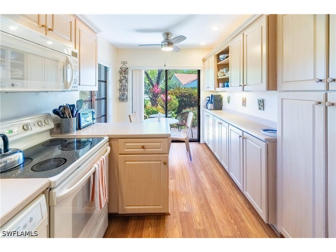 522 Beachwalk Circle Naples FL 34108 226018838 image14