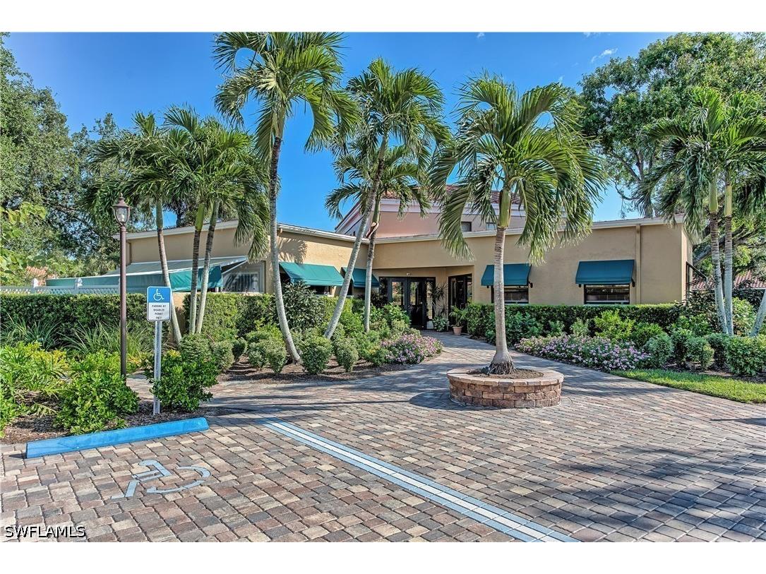 522 Beachwalk Circle Naples FL 34108 226018838 image31