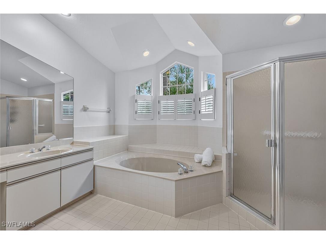 522 Cormorant Cove Naples FL 34113 225074438 image11