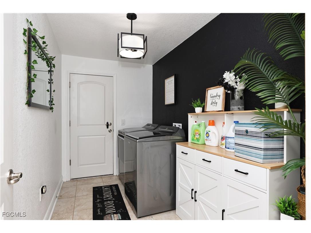 522 NW 21st Street Cape Coral FL 33993 2025021615 image13