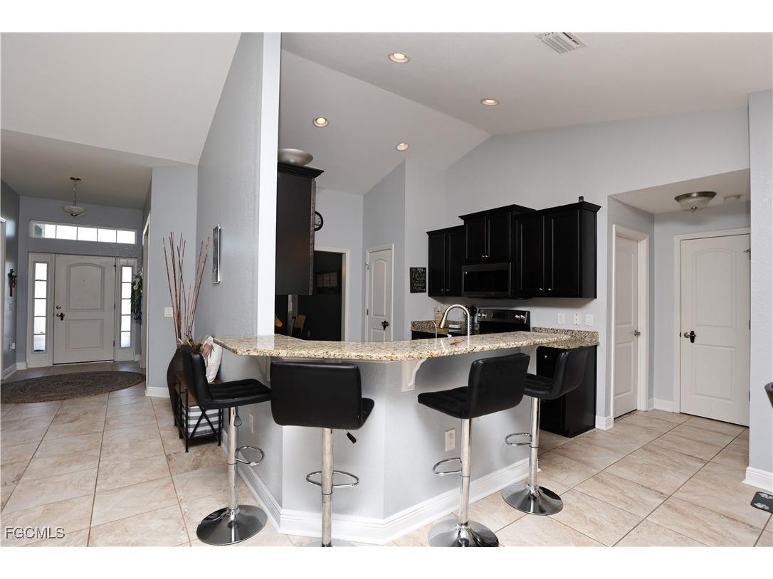 522 NW 21st Street Cape Coral FL 33993 2025021615 image2