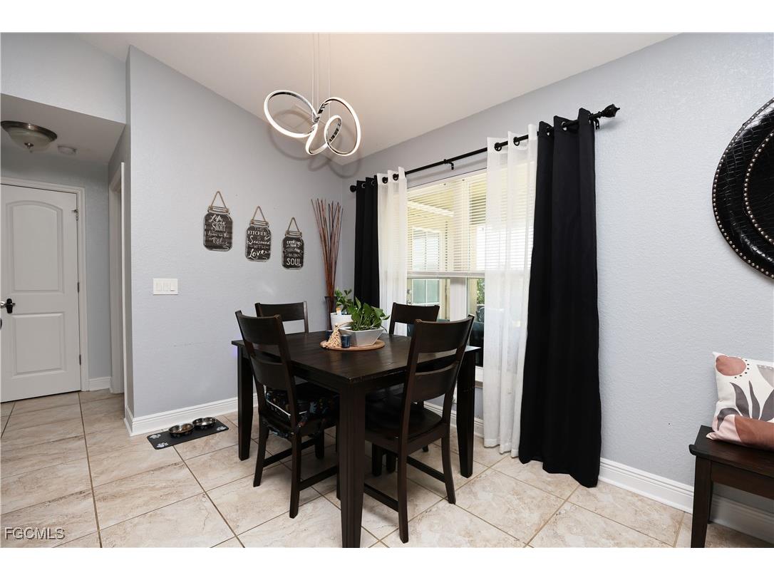 522 NW 21st Street Cape Coral FL 33993 2025021615 image7