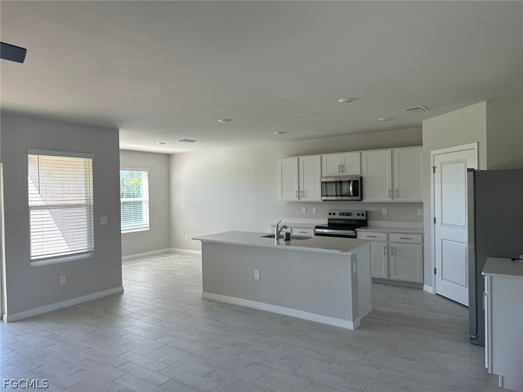 522 NW 7th Street Cape Coral FL 33993 2026007021 image3