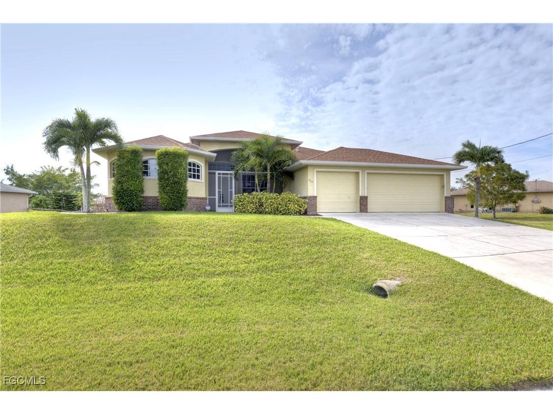 522 SE 13th Street Cape Coral FL 33990 2025023182 image2