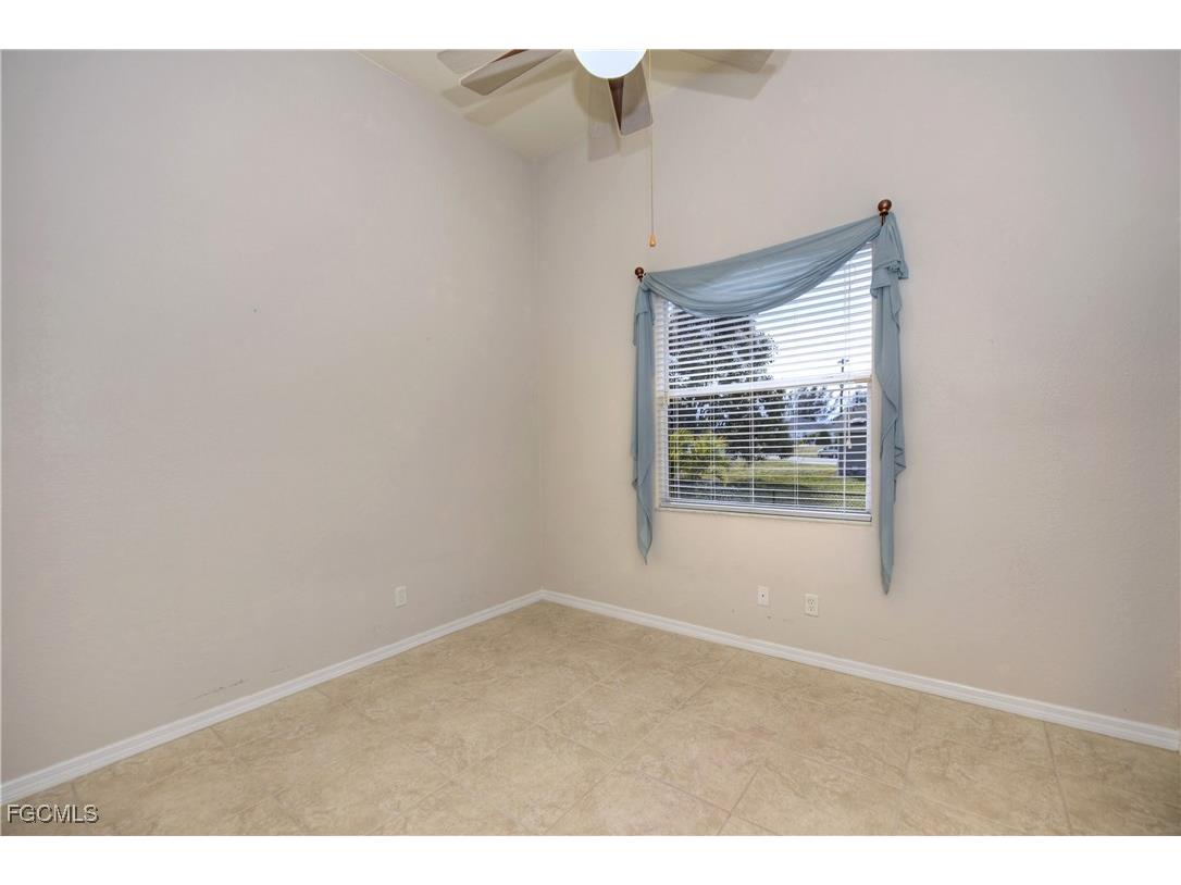 522 SE 13th Street Cape Coral FL 33990 2025023182 image21