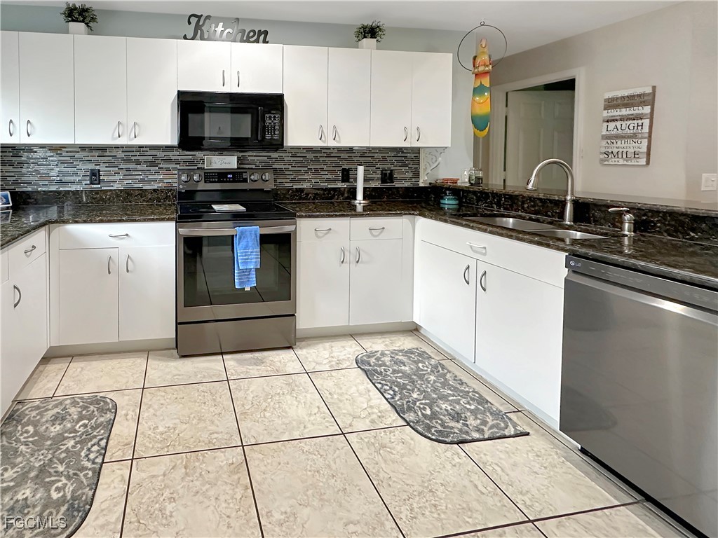 522 SE 4th Street Cape Coral FL 33990 2025004415 image15