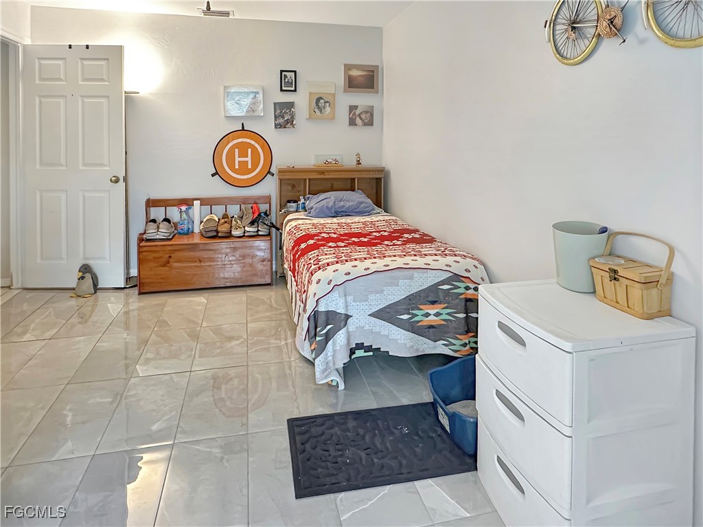 522 SE 4th Street Cape Coral FL 33990 2025004415 image21