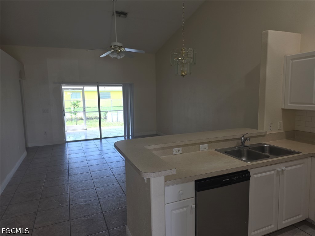 526 SE 6th Place Cape Coral FL 33990 2026023638 image2