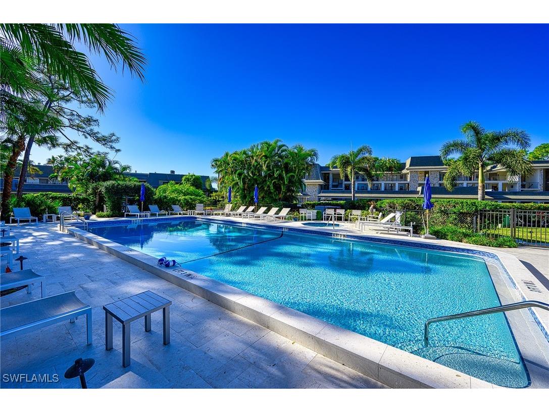 522 Wildwood Lane #522 Naples FL 34105 225059603 image27